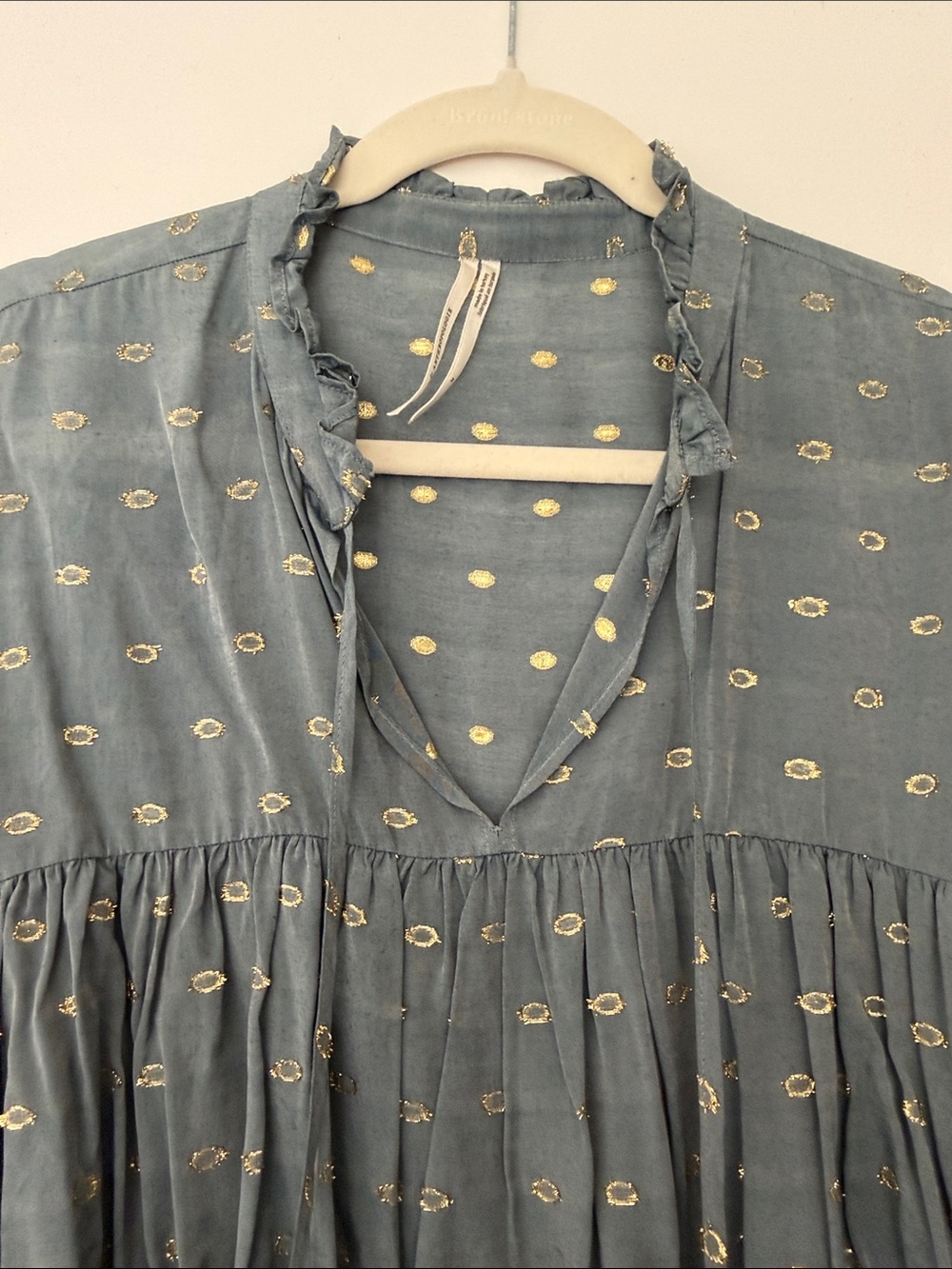 Anthropologie Women’s M Ruffled V-Neck Blouse with Metallic Dot Motifs - Picture 3 of 7